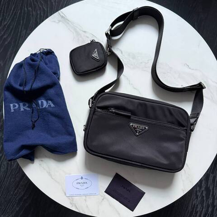 Сумка-мессенджер Prada
