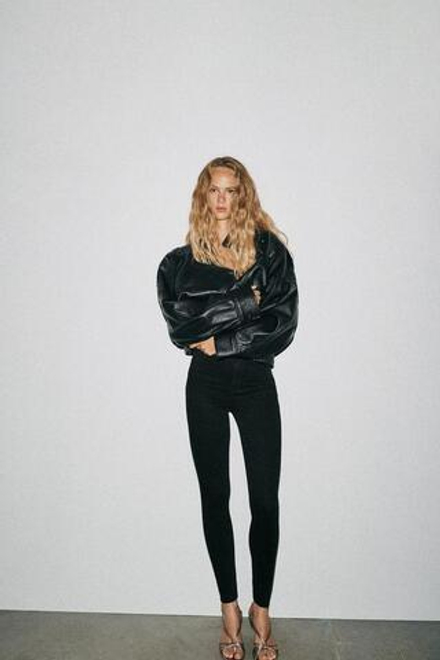 ZARA ДЖИНСЫ TRF SKINNY С ВЫСОКОЙ ПОСАДКОЙ, ЧЕРНЫЙ