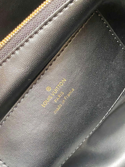 Louis Vuitton Capucines GM Souple