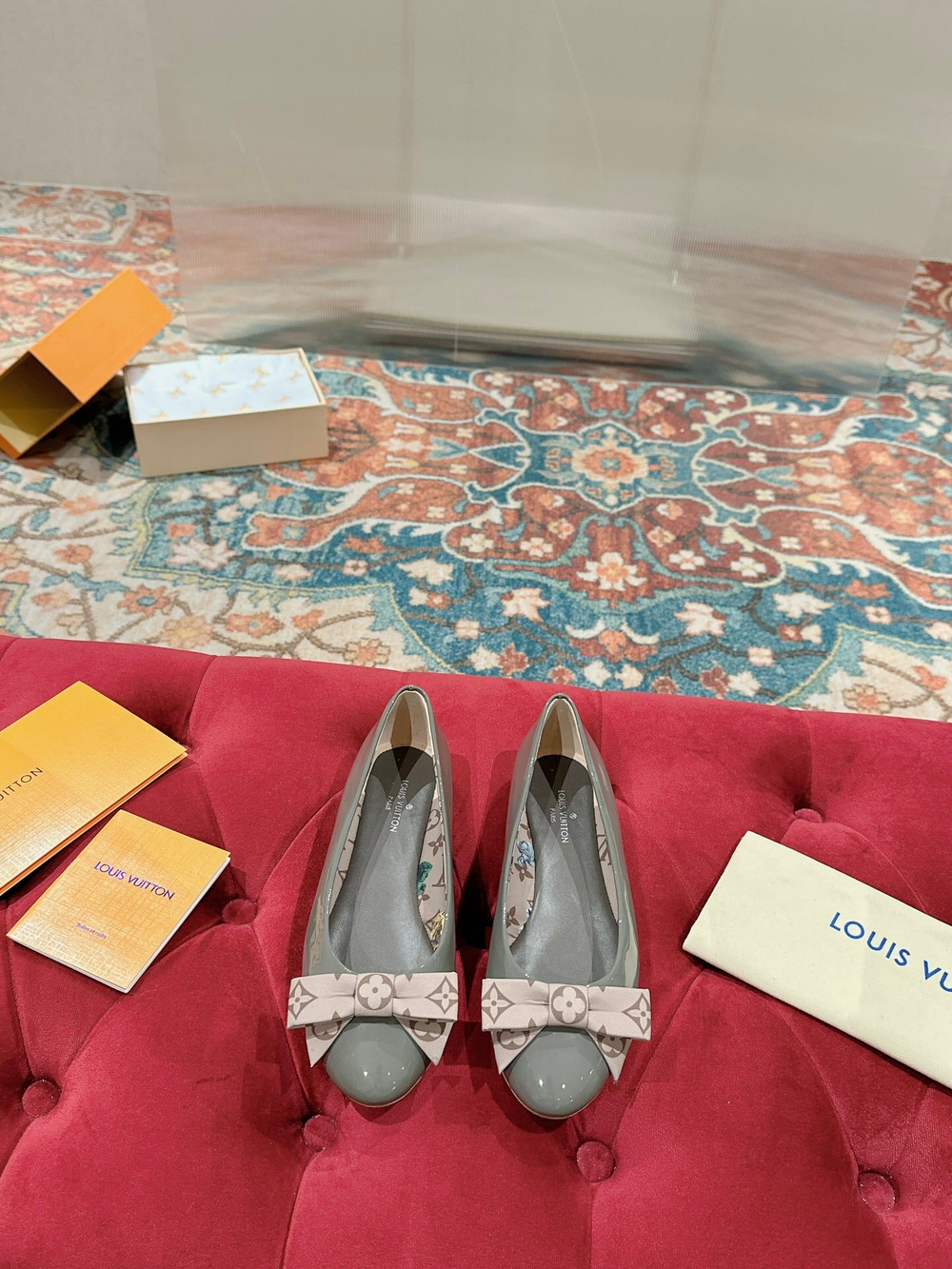 Louis Vuitton Flats (5 colors)