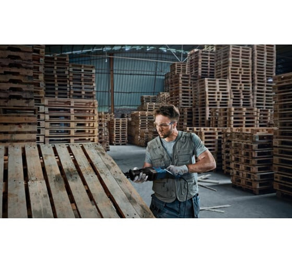 Пила сабельная Bosch 06016B1020 GSA 120