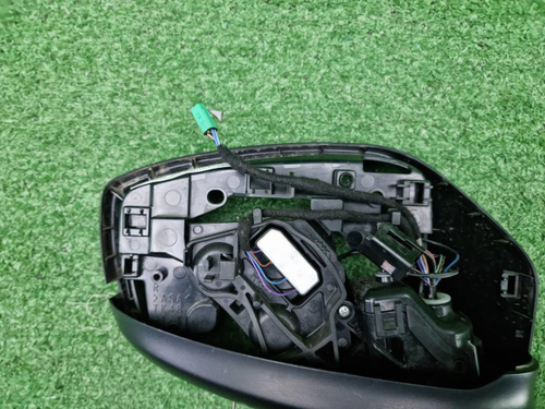 Зеркало правое Mazda CX-5 2 (2017-н.в.) 13 конт.