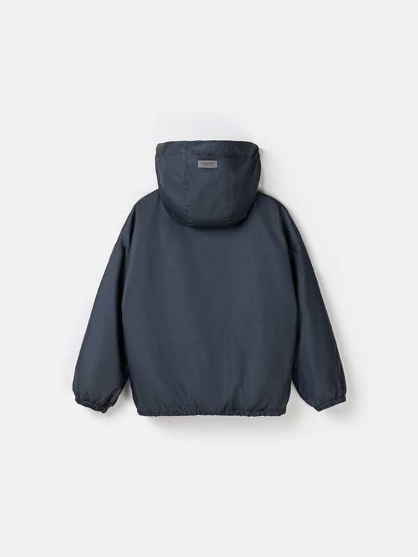 Ветровка на сетчатой подкладке 