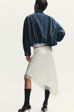 ZARA АТЛАСНАЯ ЮБКА С КРУЖЕВОМ, ЖЕЛТОВАТО-БЕЛЫЙ