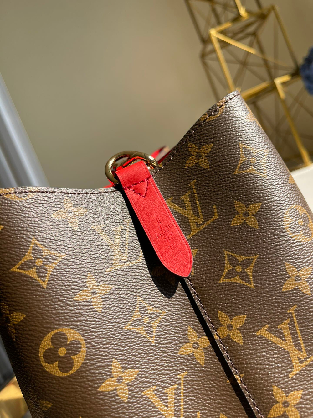 Louis Vuitton NeoNoe MM