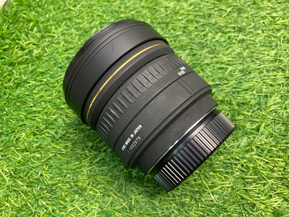 Sigma AF 8mm 3.5 EX DG Circular Fisheye Nikon F