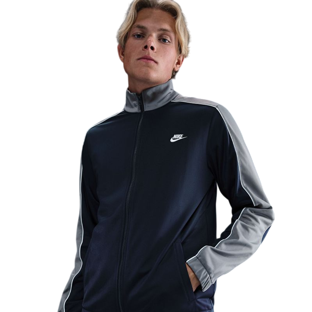 Теннисный костюм Nike Sportswear Club - obsidian/smoke grey/white/white
