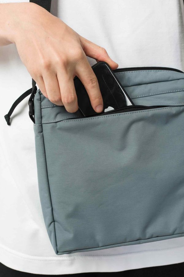 Сумка Quad Bag серая - фото 3