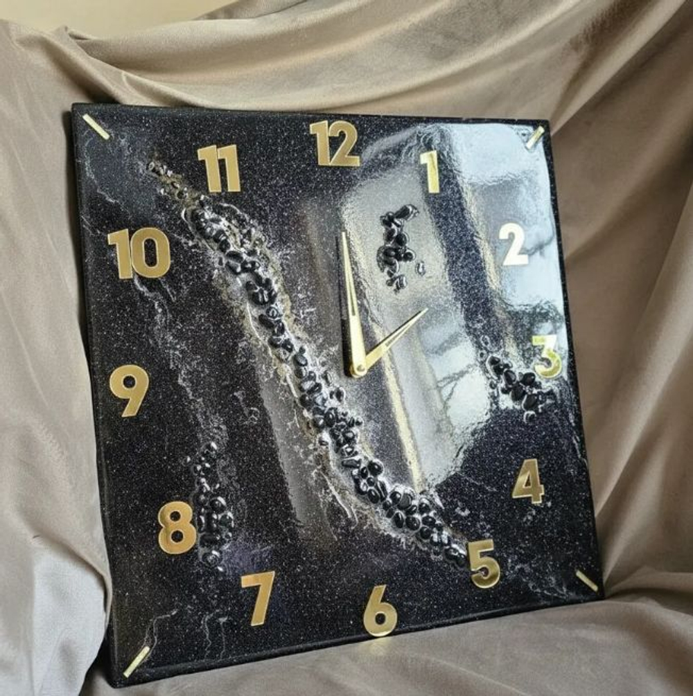Подарочные часы — эпоксидная смола, мрамор, ручная работа