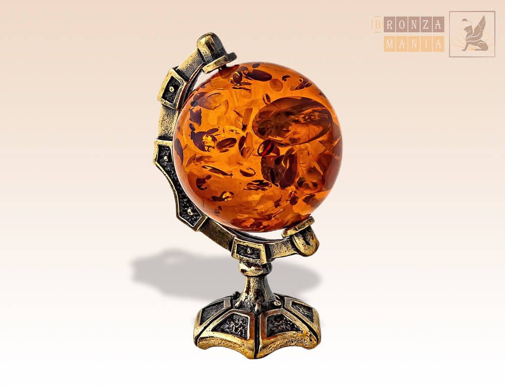 фигурка Глобус средний