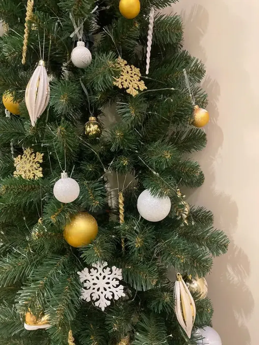 Ель половинка / угловая «Эльза» (пвх) 180 см / 1.8 м