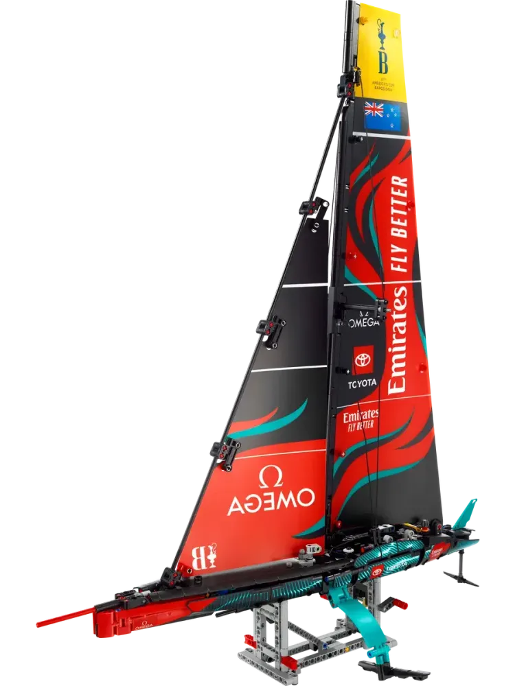 Конструктор Technic 42174 Яхта Emirates Team New Zealand