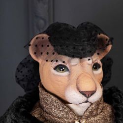 Кукла коллекционная Львица Мадам Лили