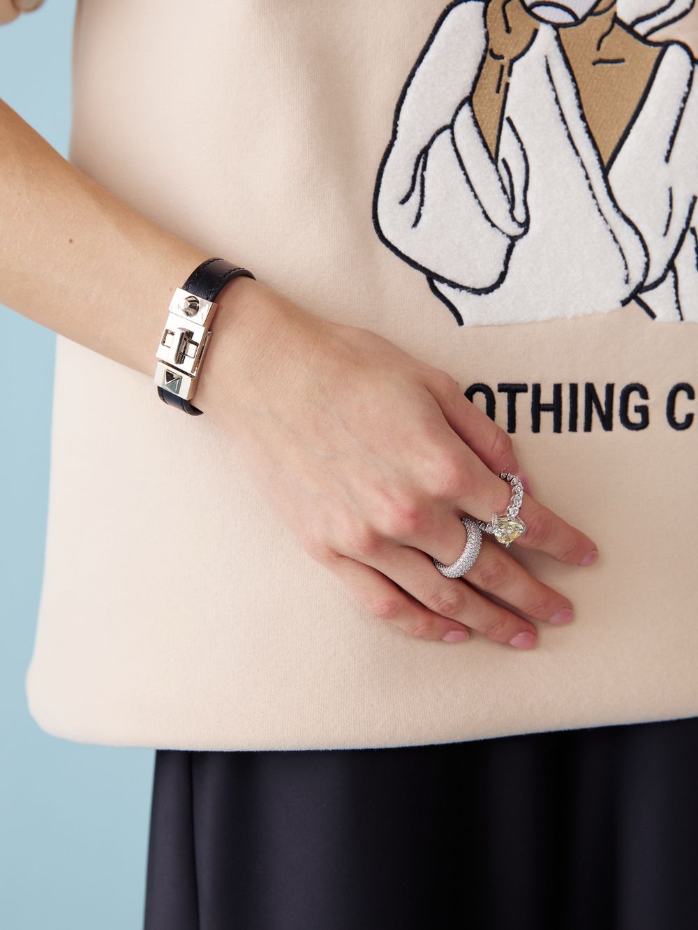 СВИТШОТ DO NOTHING CLUB PASTEL BEIGE