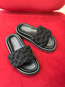 Louis Vuitton Pool Pillow Flat Comfort Mule