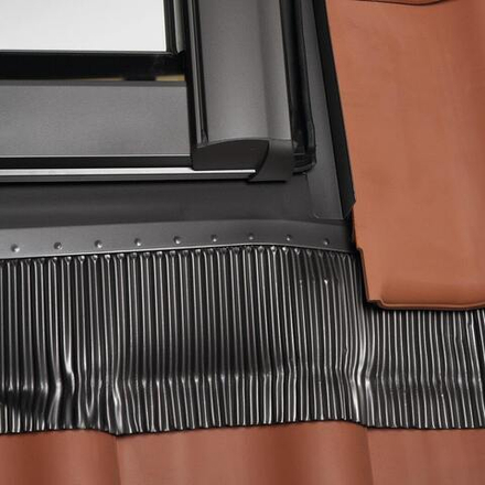 Изоляционный оклад Roto 114х118 для профилированной кровли