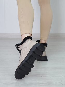 Ботинки женские зимние