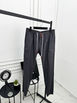 Льняной костюм Kiton