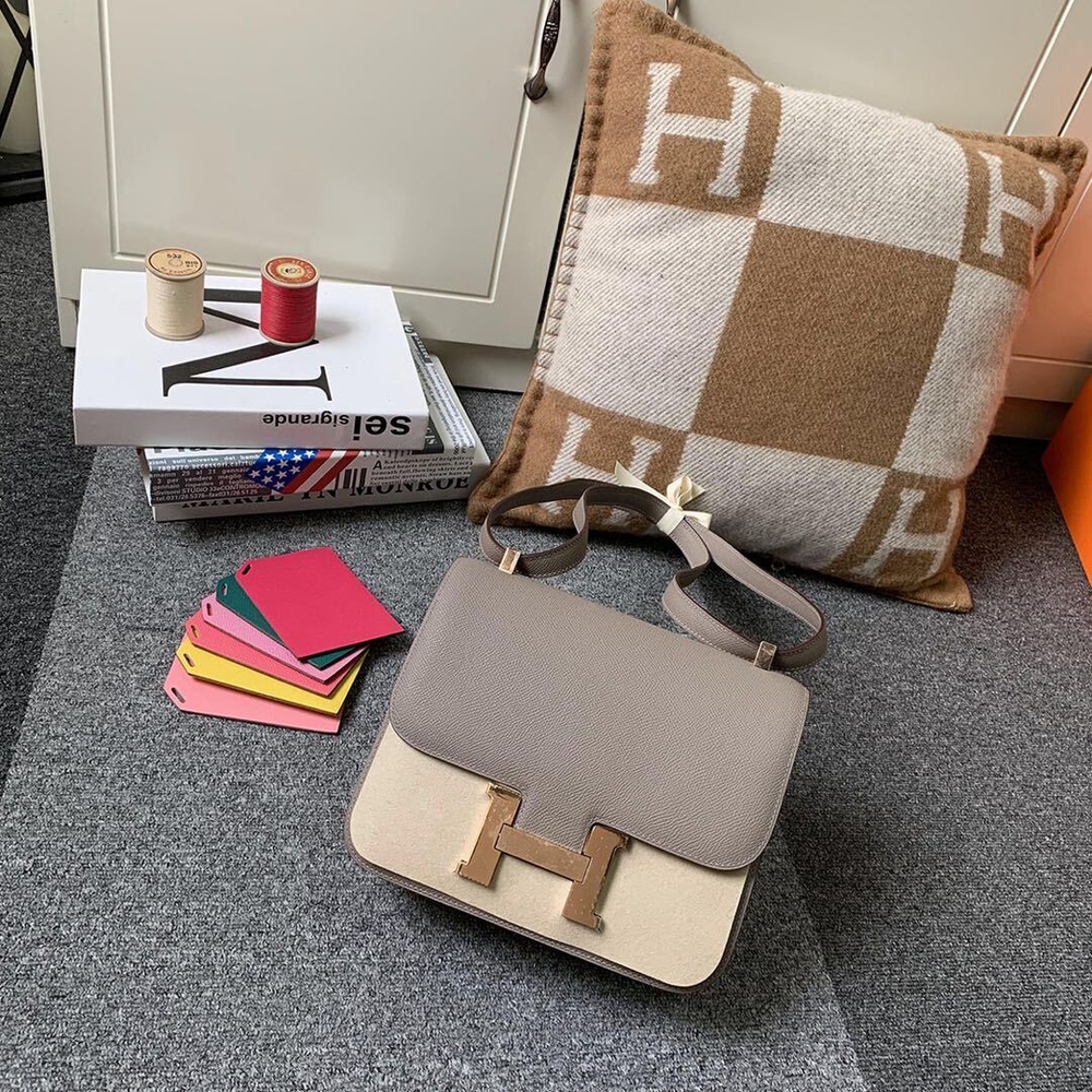 Hermes Constance 23