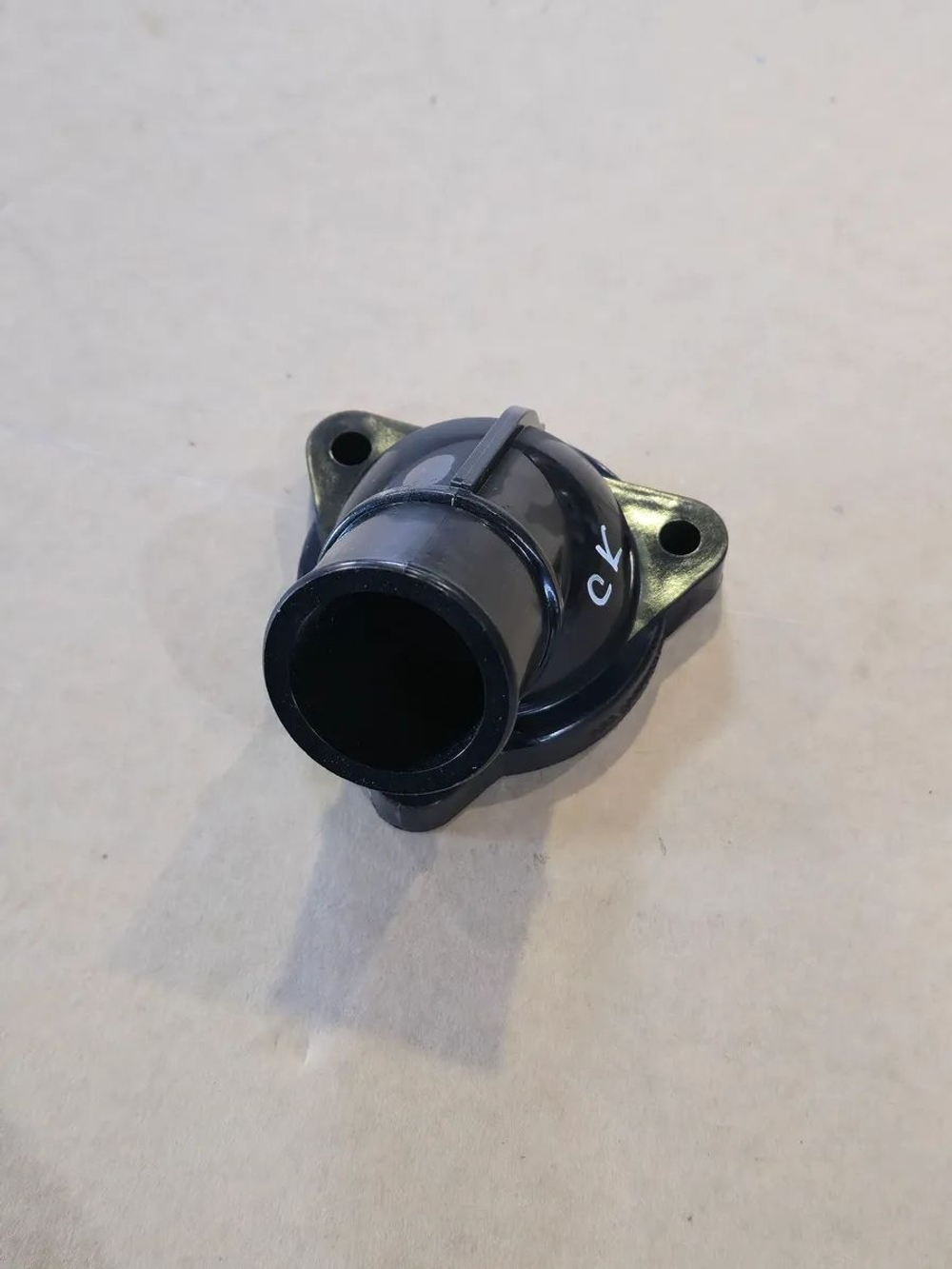 Патрубок коробки термостата (Автодизель)