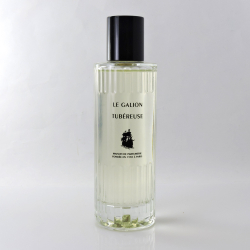 Le Galion Tubereuse — парфюмерная вода для женщин. Утонченная, женственная тубероза с ягодно-фруктовыми нюансами