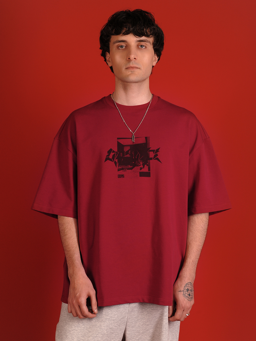 T-SHIRT "QTOPIA"
