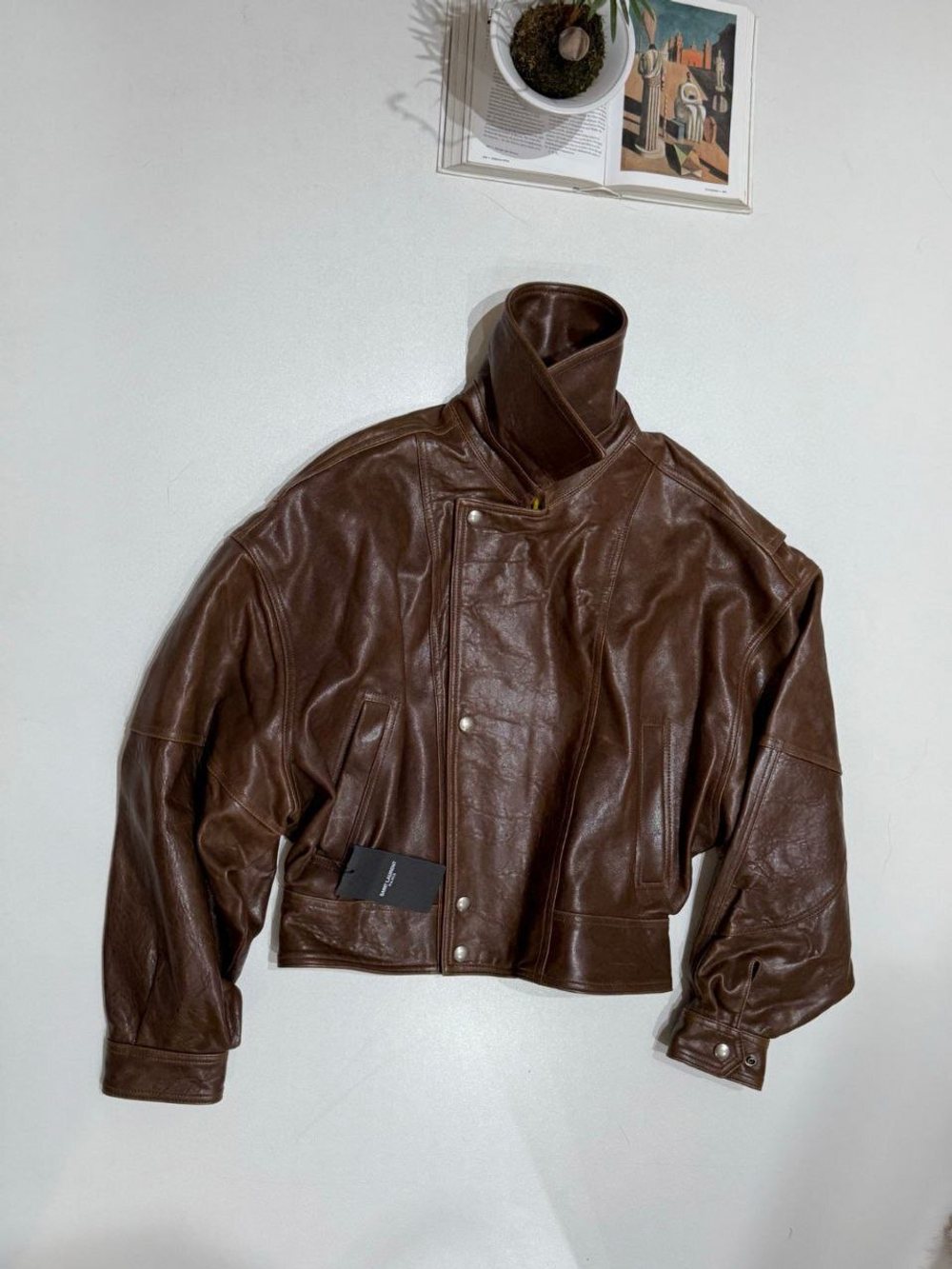 Кожаная куртка Yves Saint Laurent