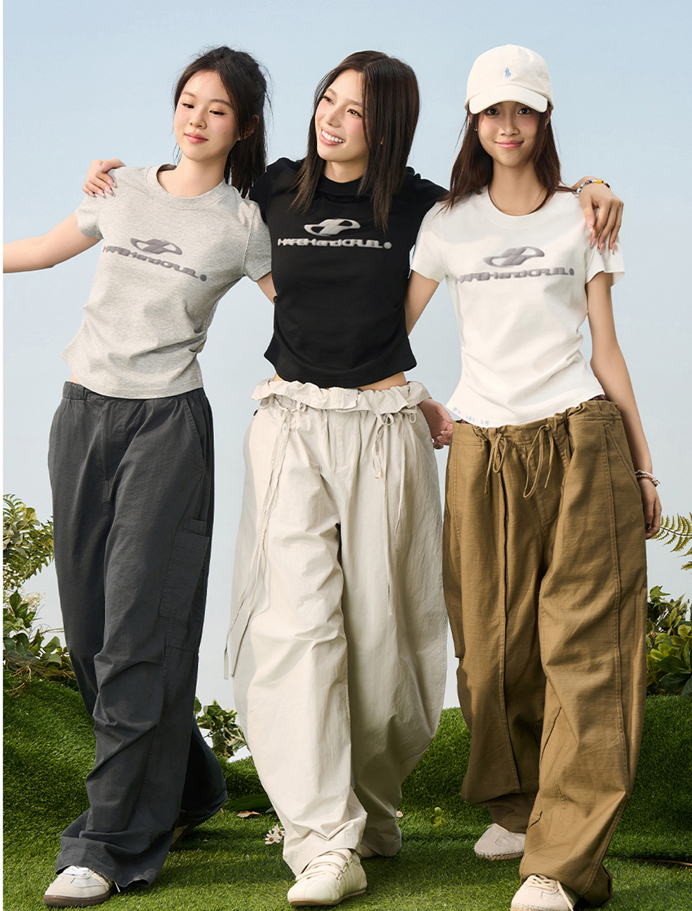 Женская футболка HARSHandCRUEL WMNS "Foam Logo" Crop Tee