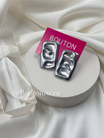 Серьги серебристые прямоугольные мятые