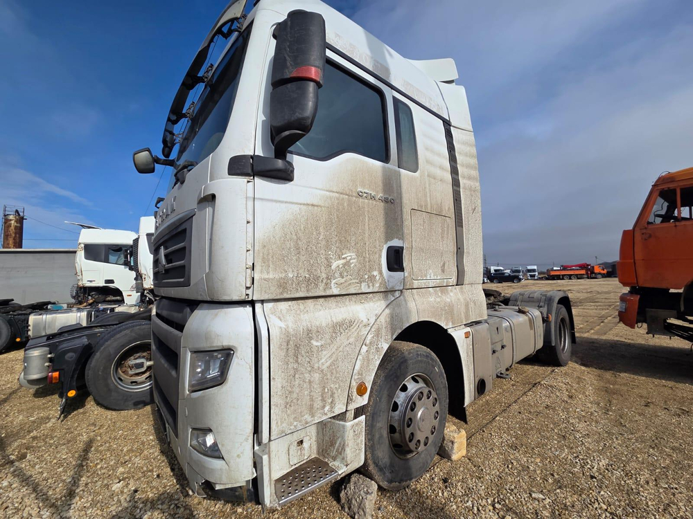 SITRAK C7H 4x2 Седельный тягач ZZ4186V361HE1B (Дизельный, 12,4 л, 480 л.с., МТ)