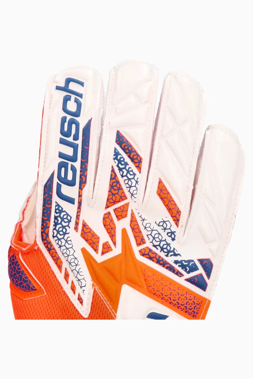 Вратарские перчатки Reusch Attrakt Silver Junior