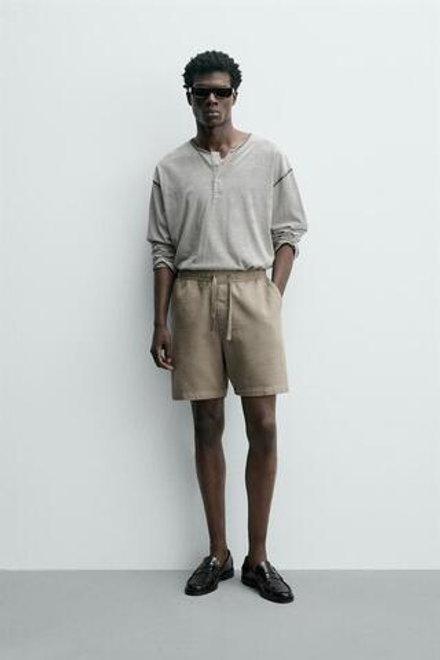 ZARA ШОРТЫ КЛАССИЧЕСКОГО КРОЯ ИЗ РЕЛЬЕФНОЙ ТКАНИ, СЕРО-КОРИЧНЕВЫЙ