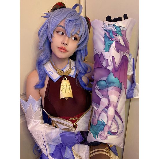 Мини дакимакура фурри Дракон фиолетовый арт. M1284, 60х20 см