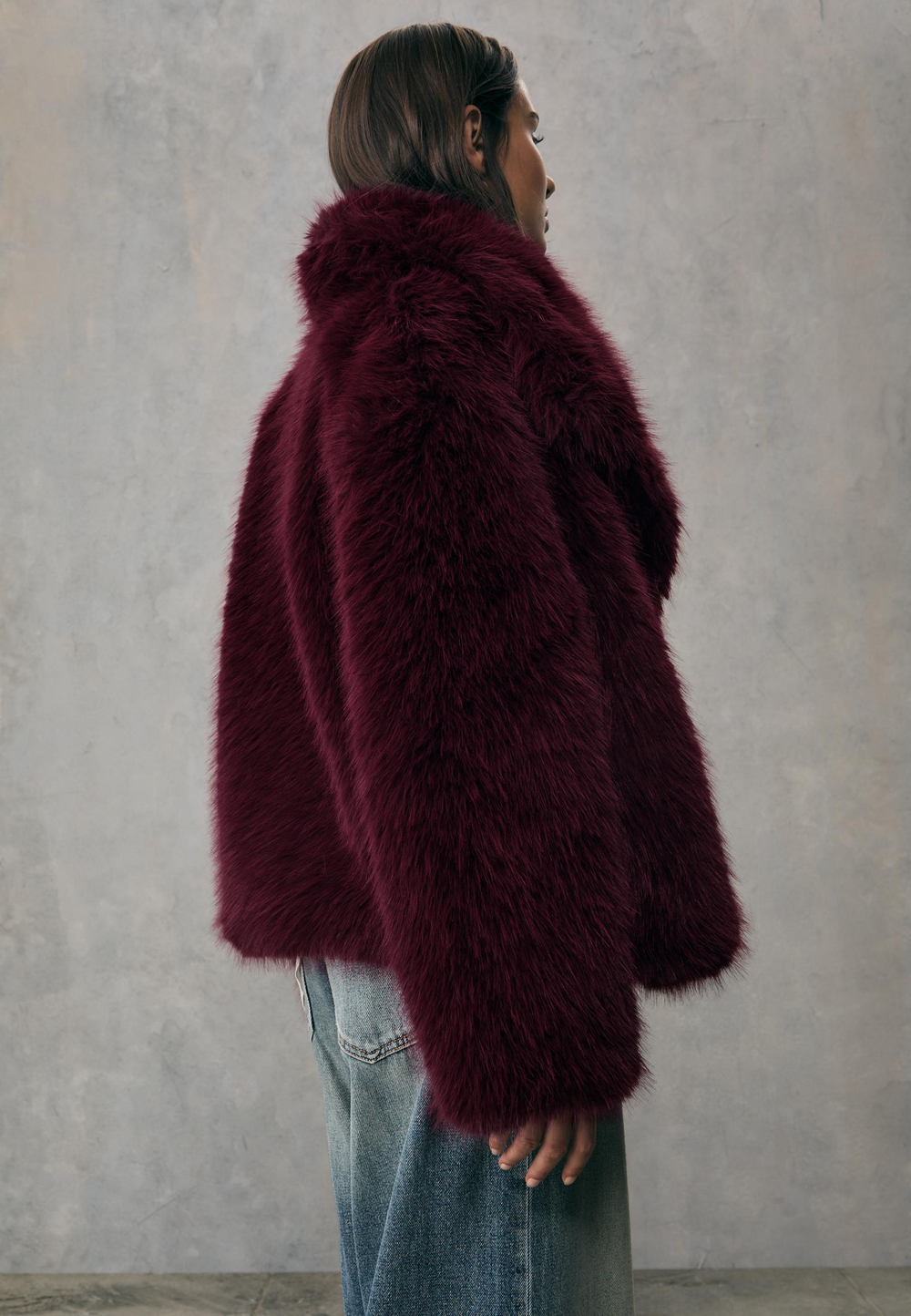 STRADIVARIUS Укороченная шуба из искусственного меха, бургунди