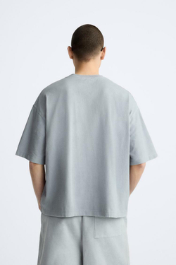 ZARA ФУТБОЛКА ГЕОМЕТРИЧЕСКОГО КРОЯ, СВЕТЛО-СЕРЫЙ