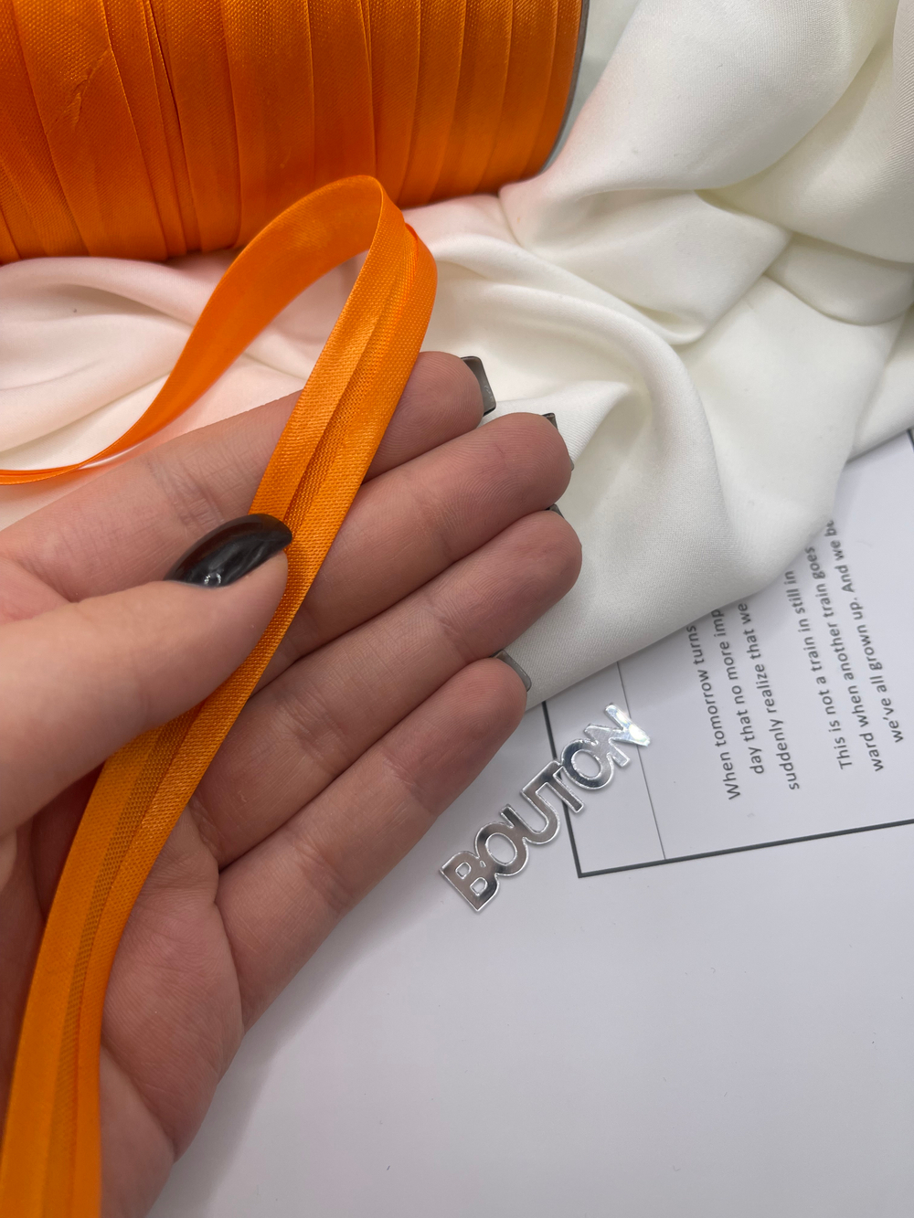 Косая бейка "Gamma" GK-12P 11 - 12 мм №022 оранжевый