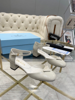 Prada Pumps