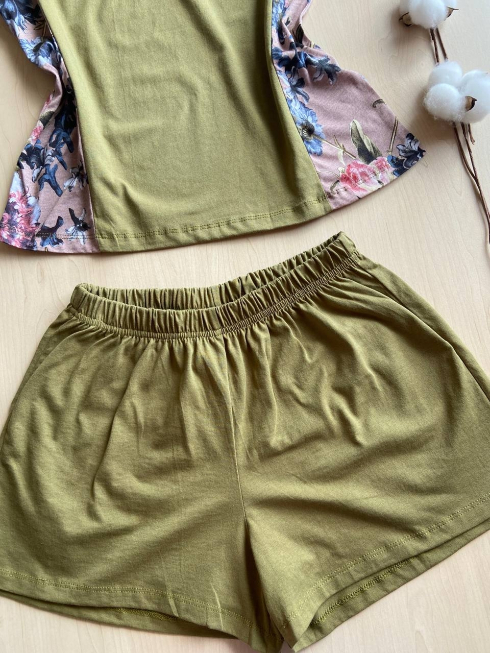 Пижама с шортами КН-058Х/болотный-капучинохризантема