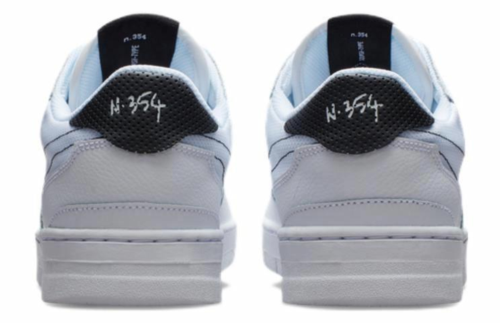 Кроссовки Nike Squash Type