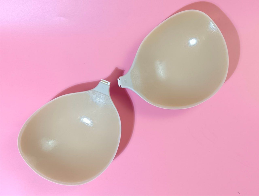 Ультратонкий инновационный силиконовый бюстгальтер (Размер: C) (Цвет: телесный)