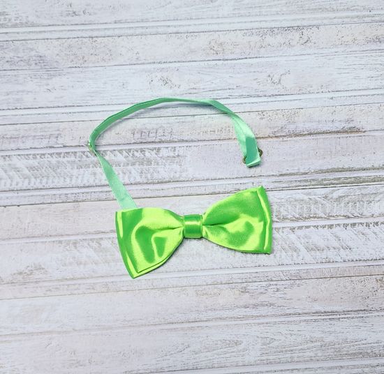 Галстук бабочка классика, лайм глянец