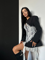 Пиджак Agdali Brand приталенный с вставками из кружева