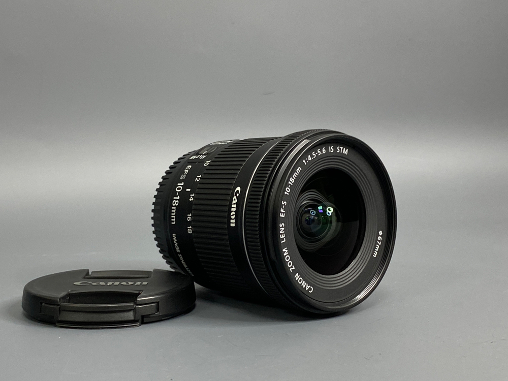 Canon EF-S 10-18mm 4.5-5.6 IS STM