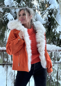 Куртка / натуральный мех песец / стежка натуральный кролик