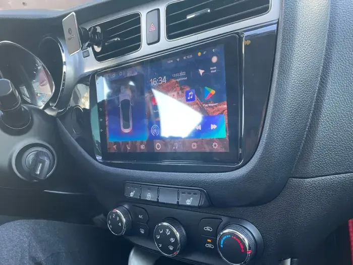 Магнитола для KIA Ceed 2 (JD) 2012-2018 (рамка глянцевая) - Parafar PF216THD на Android 14, CarPlay, 4G SIM-слот