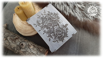 Шкатулка для таро "Череп в розах"