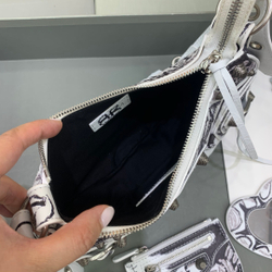 Balenciaga Le Cagole 26 cm