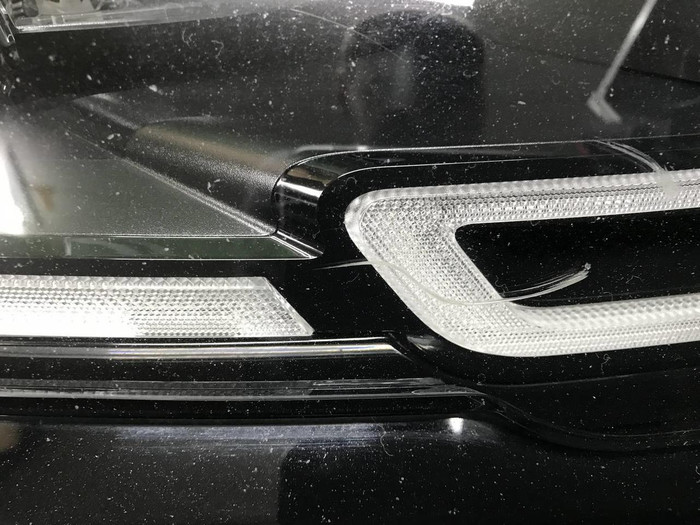 Фара правая Range Rover Velar (2017-2023) LED