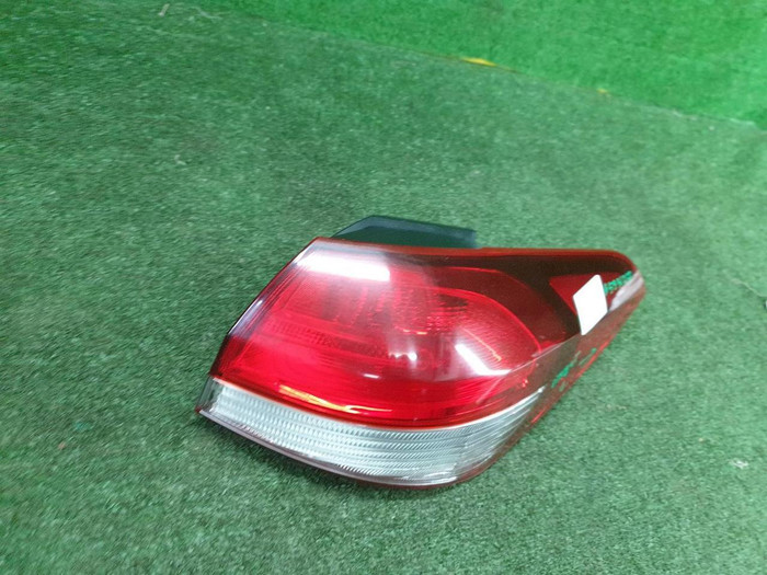Фонарь правый внешний Kia Cerato 3 (2016-2020)
