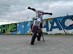 Мотоцикл JHL Z140E Pro